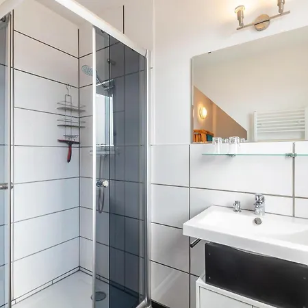 Konukevi Edos Private Zimmervermietung Birstein