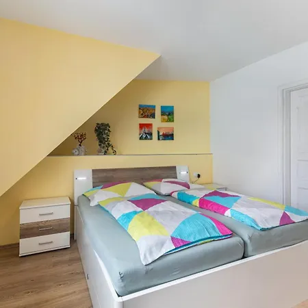 Edos Private Zimmervermietung 3*