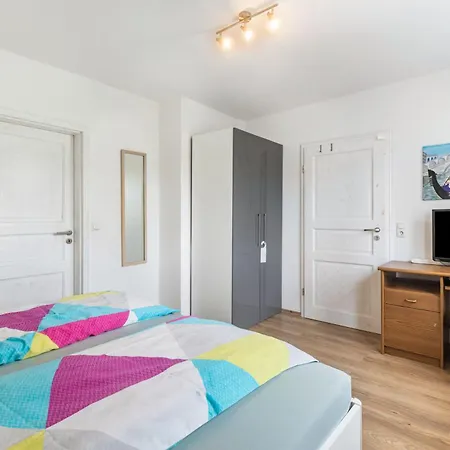 Konukevi Edos Private Zimmervermietung Birstein